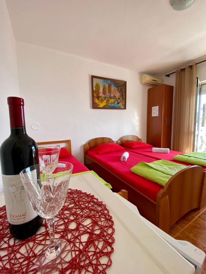 Apartments Nasufaga Улцинь Экстерьер фото