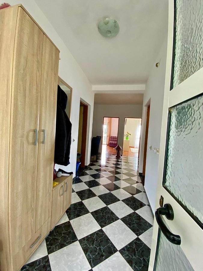 Apartments Nasufaga Улцинь Экстерьер фото